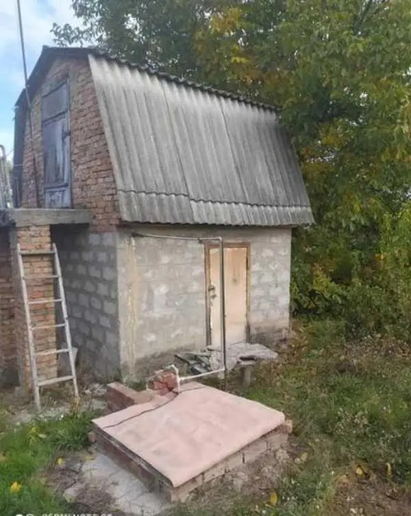 Будинок 2000 року в Нових Санжарах